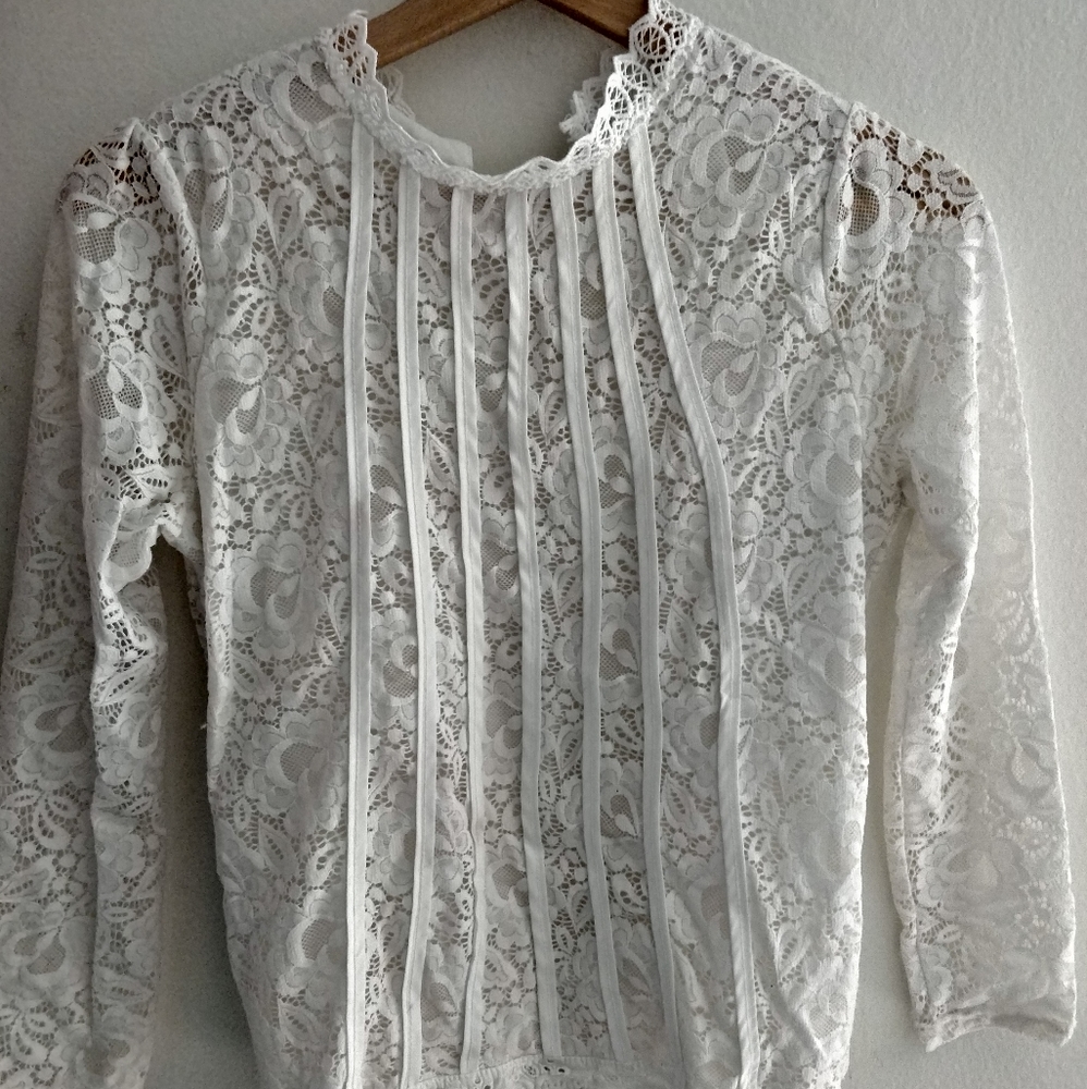 White lace top